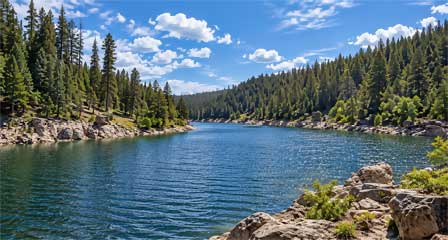 Blue Ridge Reservoir water for hiking, kayaking and trout fishing on the Mogollon Rim