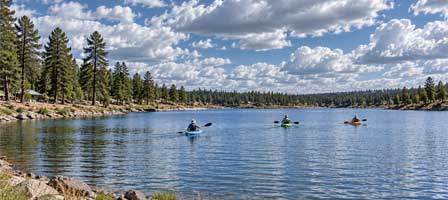 Kayakers on Fool Hollow Lake near Show Low Arizona