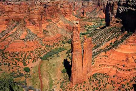 Picture of Spider Rock at Canyon De Chelly Arizona