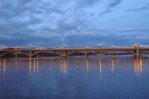 Picture of Tempe Bridge and Tempe Town Lake